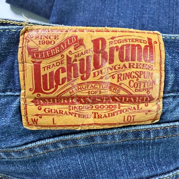 Lucky Brand Dungarees Jeans, Sz 36, Med Wash Distressed, Back Flap Pocket 2/$25 - Picture 6 of 16